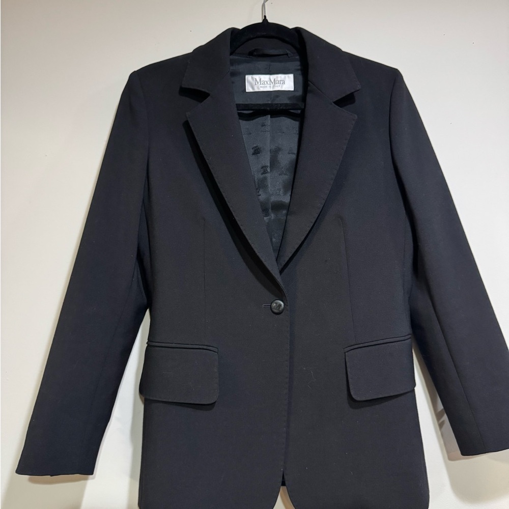 MaxMara Black Single-Button Wool Blazer - Picture 16 of 16